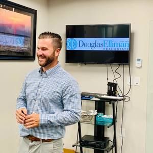 Meet your Posher, James